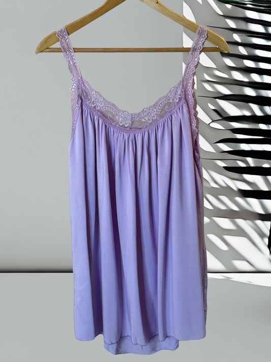 KELLY - TOP LILAS TAILLE 44/46 A 54