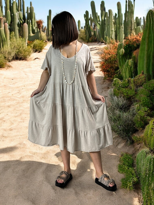 ELSA - ROBE BEIGE OVERSIZE JUSQU'A LA TAILLE 56