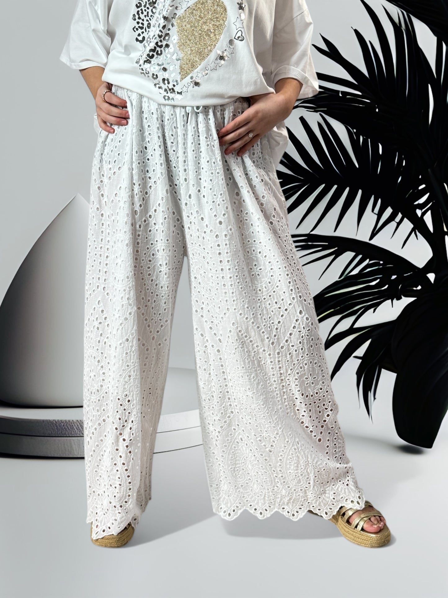 GIOVANI - PANTALON BLANC EN BRODERIE ANGLAISE JUSQU'A LA TAILLE 50/52