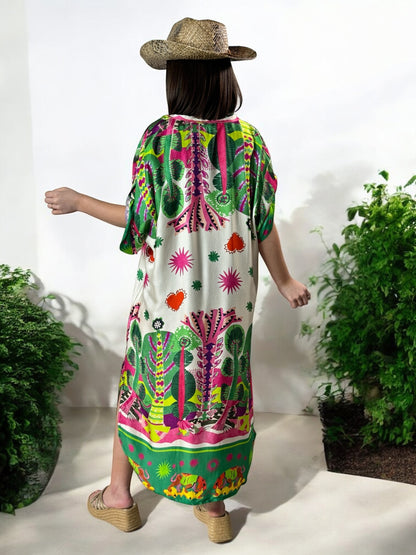 ETE INDIEN - ROBE OVERSIZE TISSUS SOYEUX A MOTIF VERT JUSQU'A LA TAILLE 50