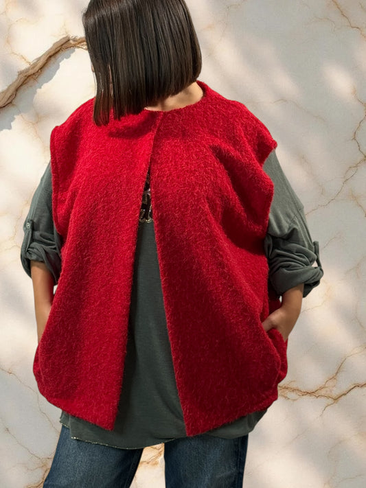 LUDO - GILET ROUGE SANS MANCHE JUSQU'A LA TAILLE 50/52