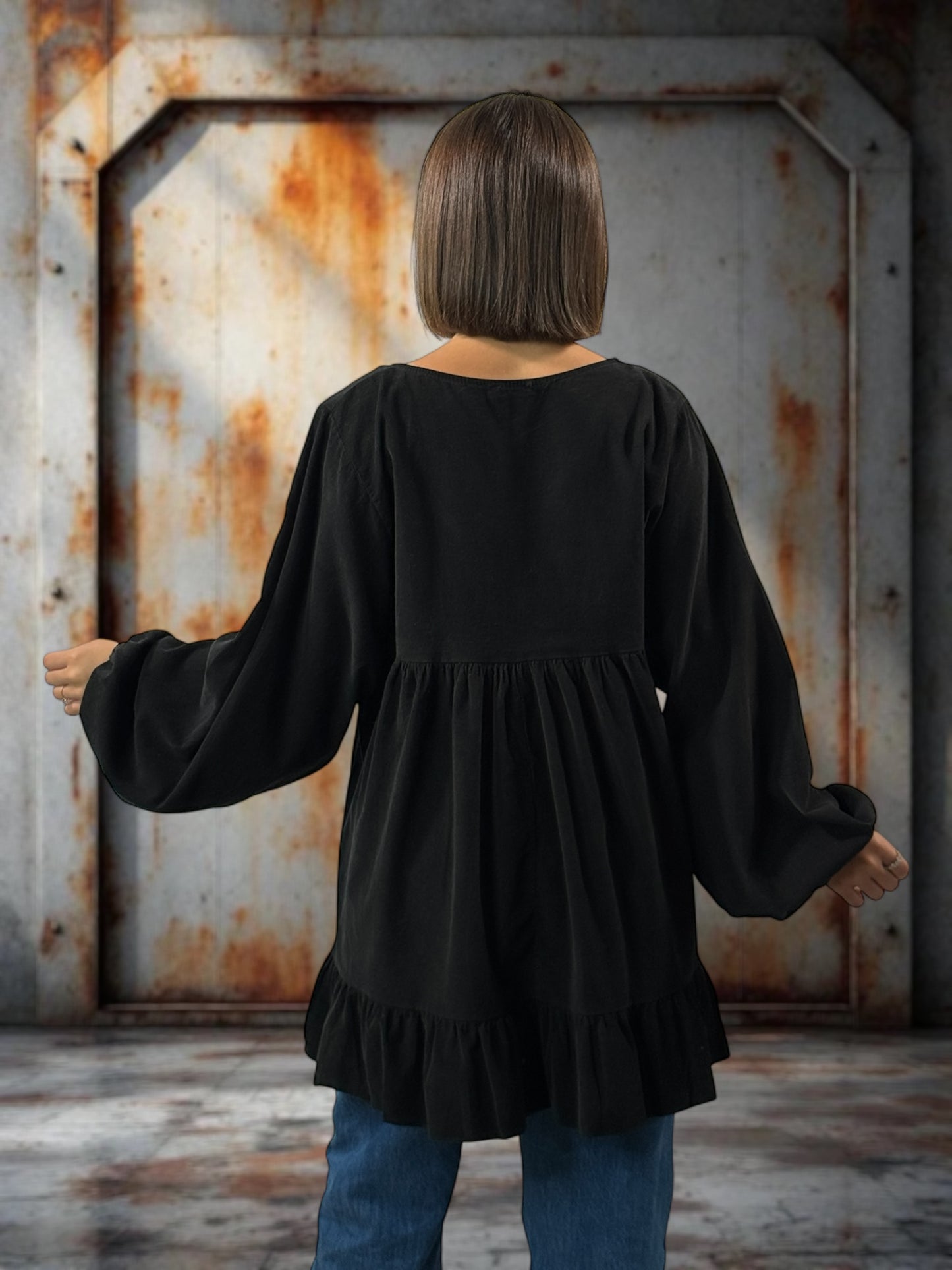 VICTORIA - TUNIQUE NOIRE EN VELOURS MILLERAIES OVERSIZE JUSQU'A LA TAILLE 52
