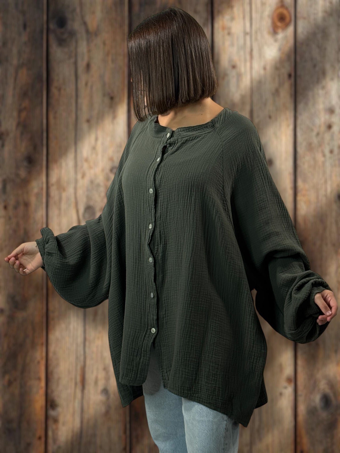 TIRAMISU - CHEMISE OVERSIZE KAKI EN GAZE DE COTON JUSQU'A LA TAILLE 56