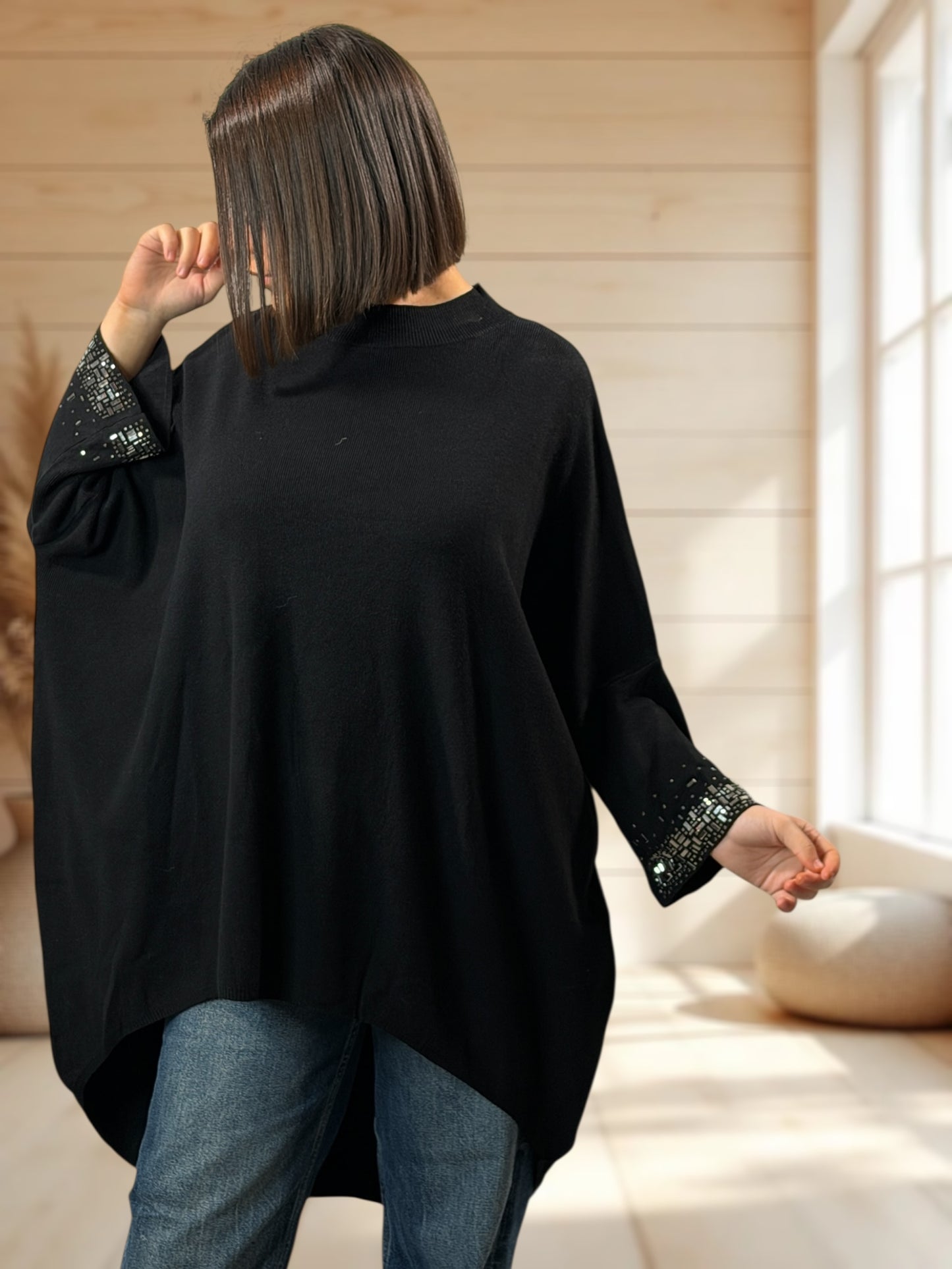CORALINE - PULL OVERSIZE NOIR AVEC STRASS JUSQU'A LA TAILLE 56