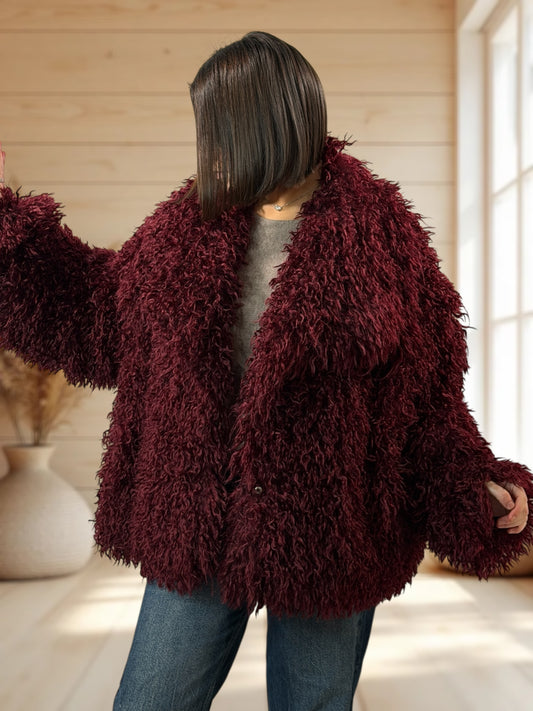 CAROLE - VESTE FAUSSE FOURRURE OVERSIZE BORDEAUX JUSQU'A LA TAILLE 52