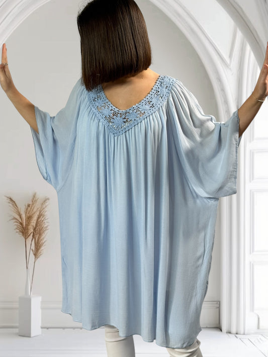 LOLITA - TUNIQUE OVERSIZE BLEU CIEL JUSQU'A LA TAILLE 58