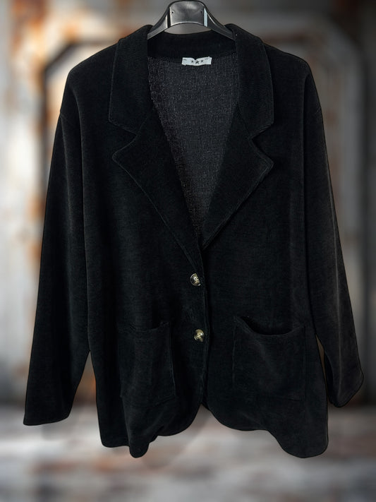 FLAVIE - VESTE NOIRE EN VELOURS JUSQU'A LA TAILLE 52