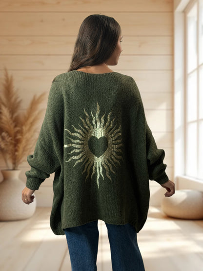 RICKOU - PULL OVERSIZE KAKI MOTIF SOLEIL JUSQU'A LA TAILLE 56