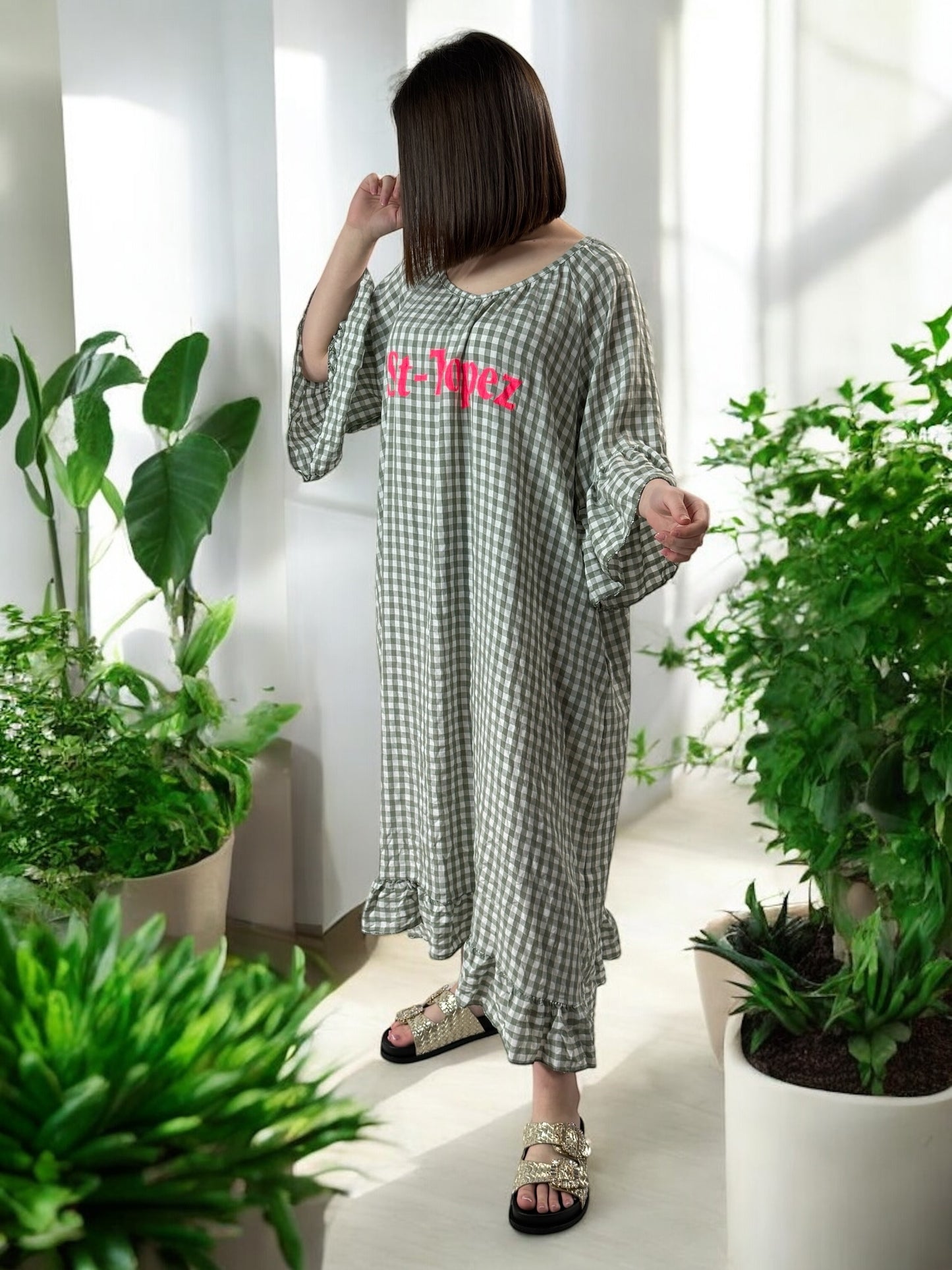 ST TROPEZ - ROBE VICHY KAKI JUSQU'A LA TAILLE 52