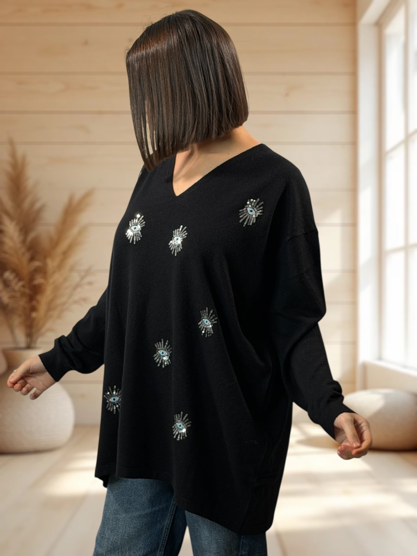 RITA - PULL OVERSIZE NOIR AVEC OEIL EN SEQUINS JUSQU'A LA TAILLE 54