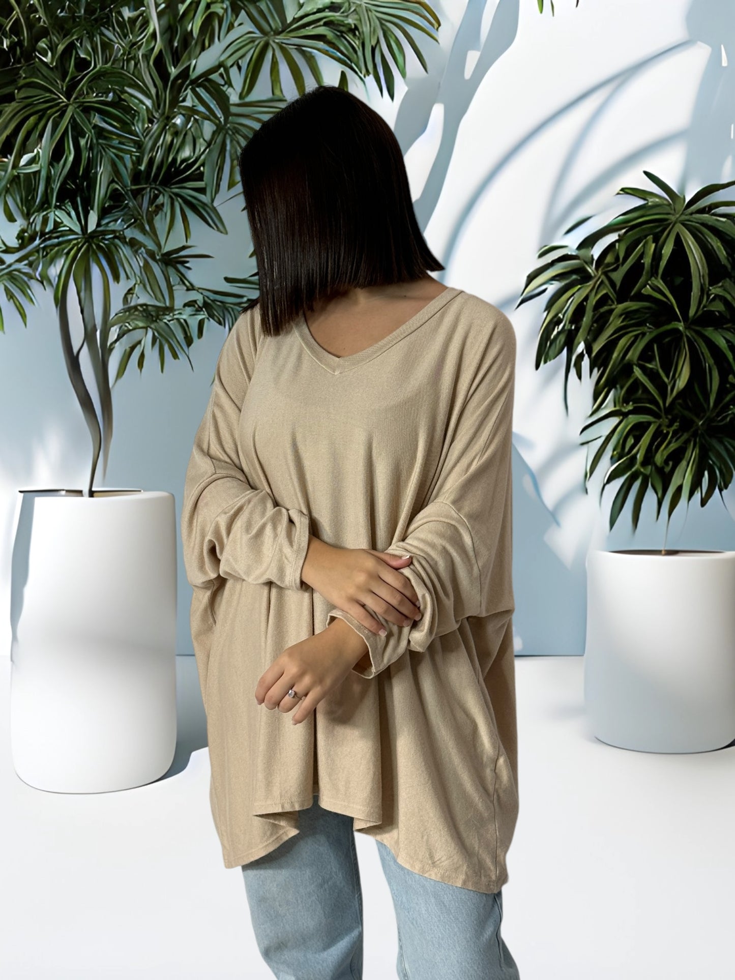 OSCAR - PULL OVERSIZE BEIGE EN MAILLE FLUIDE JUSQU'A LA TAILLE 56