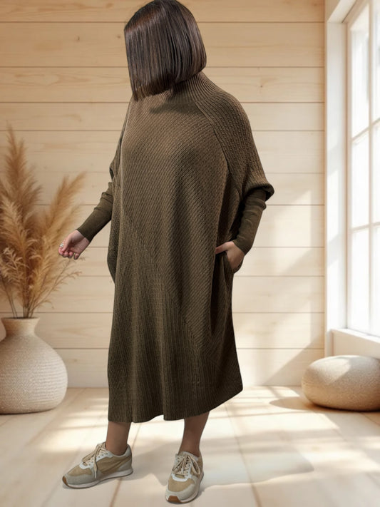 BETTINA - ROBE MARRON OVERSIZE EN MAILLE JUSQU'A LA TAILLE 56
