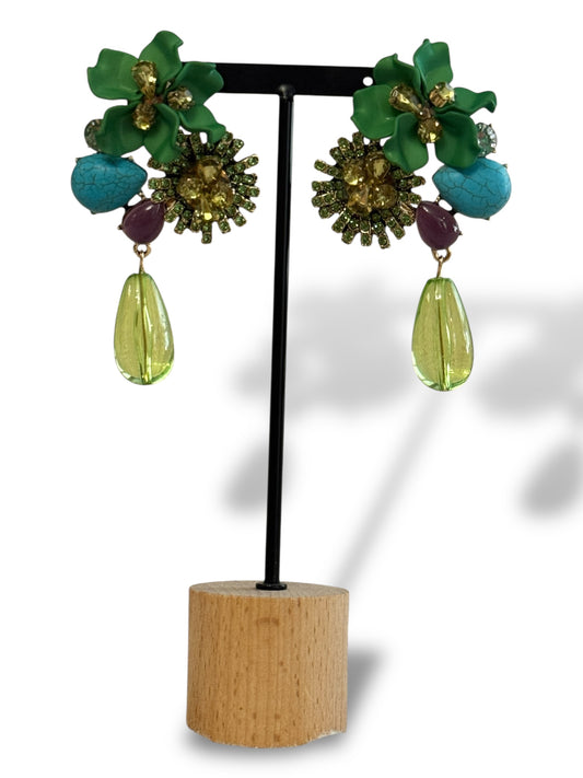 CHAMPAGNE - BOUCLES D'OREILLES FLEUR STRASS VERT