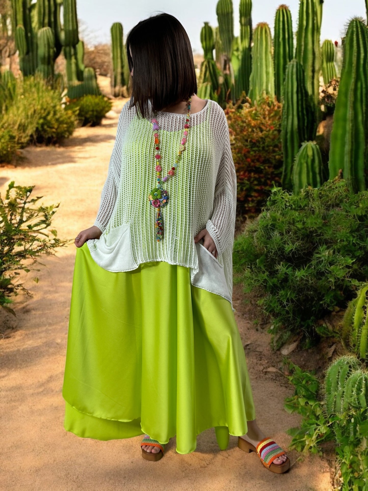 TIPHAINE - ROBE AMPLE FLUIDE VERTE JUSQU'A LA TAILLE 50/52