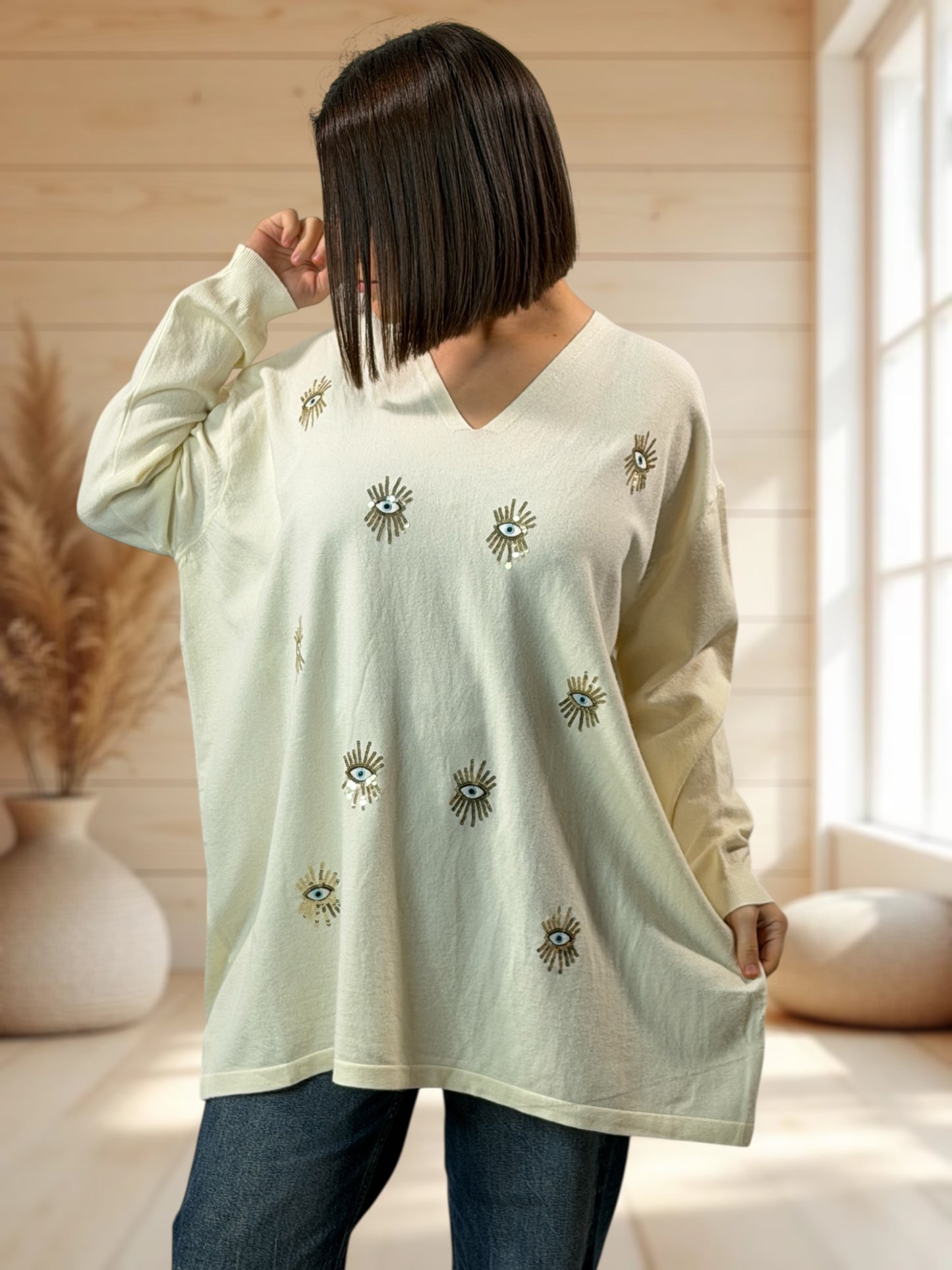 RITA - PULL OVERSIZE BLANC CASSE AVEC OEIL EN SEQUINS JUSQU'A LA TAILLE 54