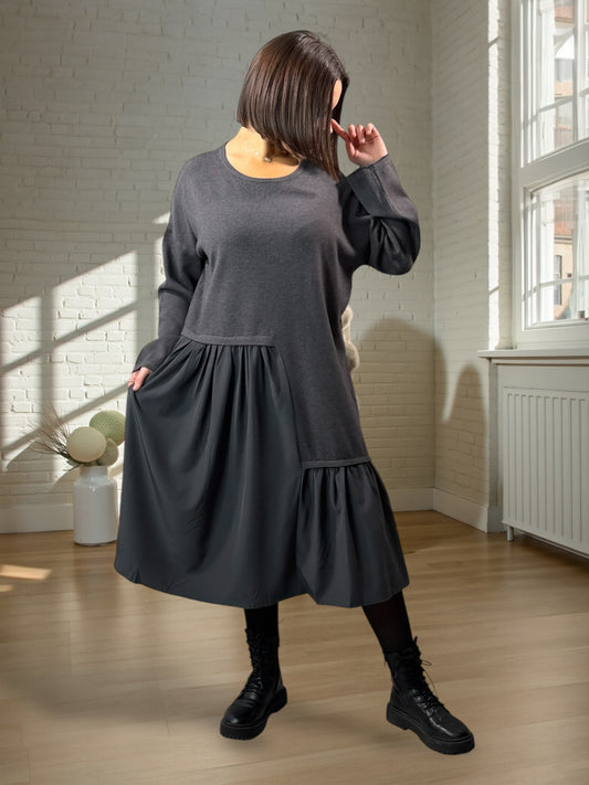 HELENA - ROBE BI-MATIÈRE GRISE JUSQU'A LA TAILLE 52