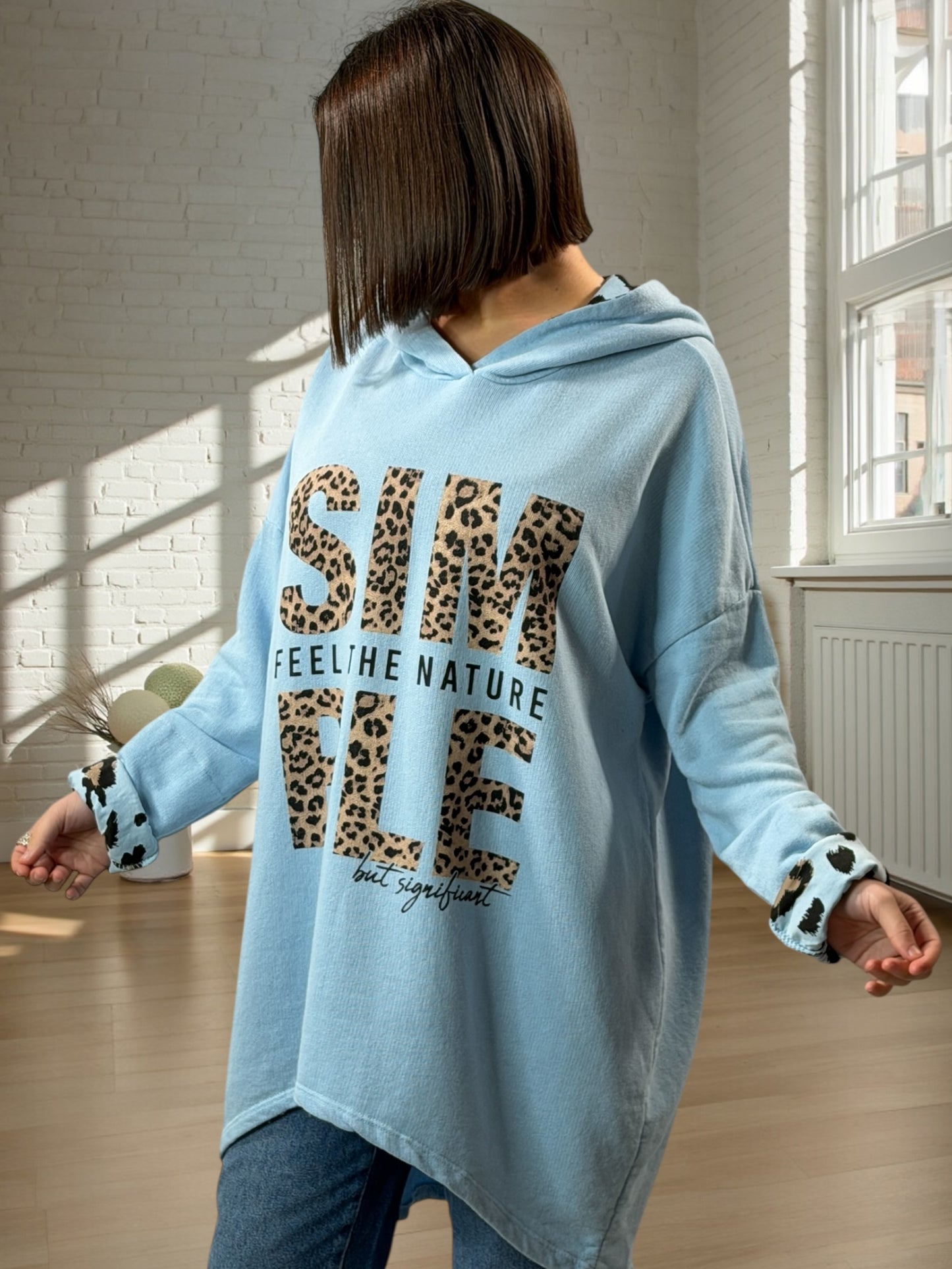 THIBAULT - SWEAT A CAPUCHE OVERSIZE BLEU JUSQU'A LA TAILLE 54