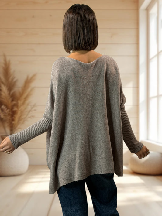 ELODIE - PULL OVERSIZE TAUPE JUSQU'A LA TAILLE 52/54