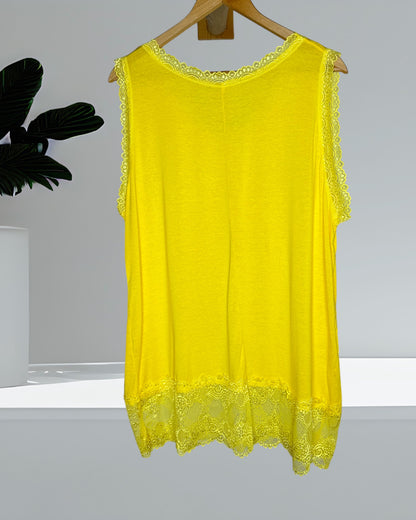 CHRISTA - TOP SOUS VÊTEMENT JAUNE TAILLE 46 A 54