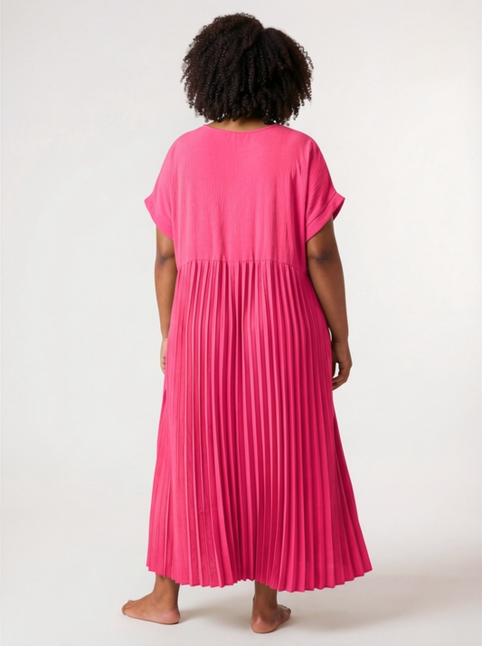 MELODIE - ROBE FUCHSIA PLISSEE JUSQU'A LA TAILLE 56
