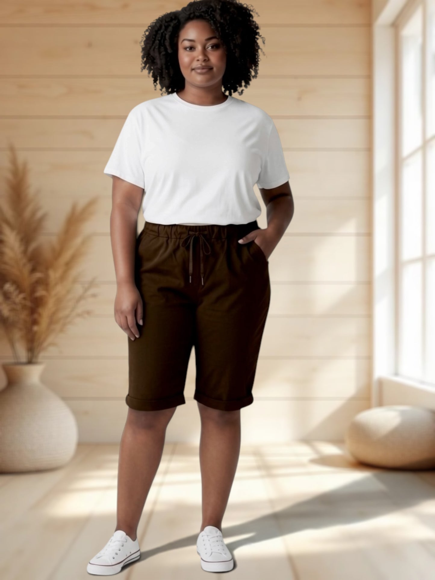 SACHA - BERMUDA MARRON JUSQU'A LA TAILLE 50/52